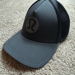 Lululemon Black Trucker Hat